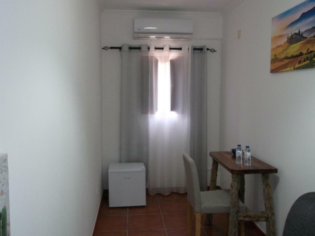 Quinta Do Pinheiro Hotel แกรนโดลา ภายนอก รูปภาพ